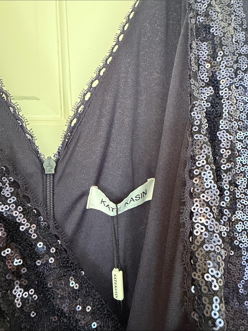 Kate Kasin Dark Blue Sequin Gown. Size 18W. New. - Picture 12 of 17